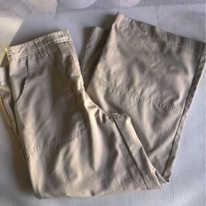 DLSSH Women’s wide legs Cargo pants size 8 TAN